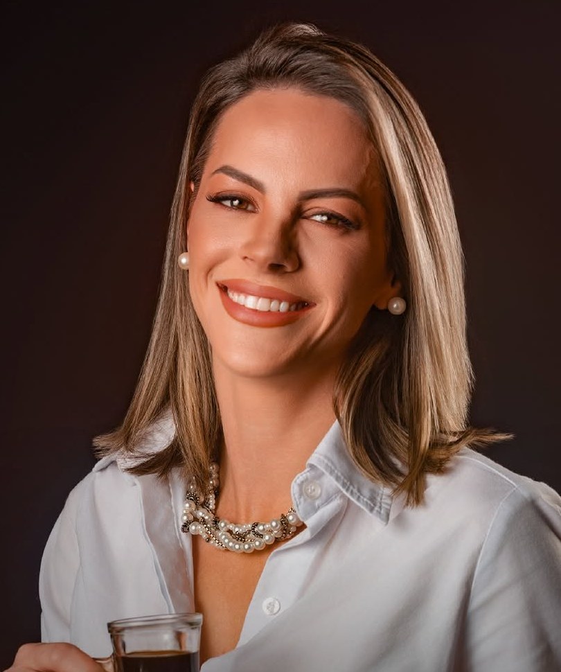 Dra. Karinna Filippi